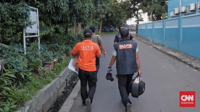 Polisi menyebut hingga saat ini belum ditemukan keterkaitan terduga pelaku ledakan SMA 72 Kelapa Gading, Jakarta Utara dengan kelompok atau jaringan tertentu.