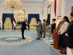 Prabowo Terima Surat Kepercayaan 12 Dubes Negara Sahabat, Jerman hingga Yaman