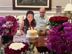 Momen Romy Soekarno Rayakan Ulang Tahun Istri Baru