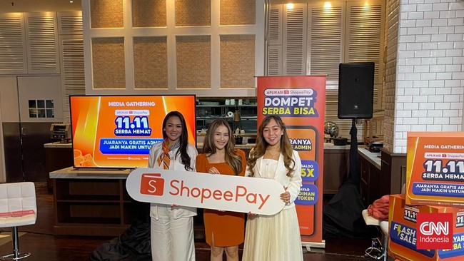 ShopeePay kini mendukung pembayaran QRIS di luar negeri, termasuk Singapura dan Jepang. Inovasi ini memudahkan transaksi digital bagi pengguna global.