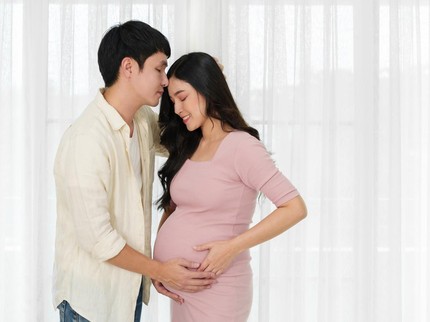 Berhubungan Intim saat Janin Sudah Masuk Panggul, Bolehkah?