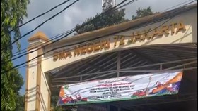 Detik-detik usai Ledakan di SMA 72 Kelapa Gading Jakut