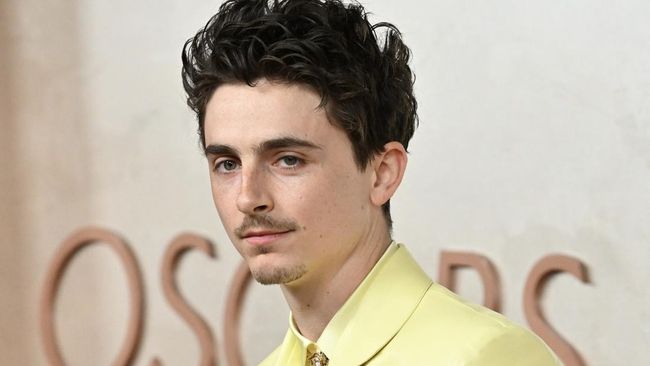 Timothée Chalamet mengaku kecewa karena beberapa kali gagal membawa pulang piala di ajang-ajang besar penghargaan film.