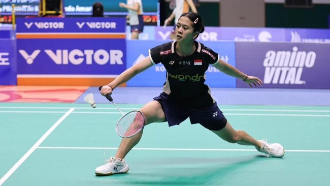 Tunggal putri Indonesia Ni Kadek Dhinda Amartya Pratiwi bertekad all out di Kumamoto Masters 2025 setelah terhenti semifinal Korea Masters 2025.