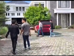 Markas Sindikat Penipuan Online Digerebek di Lampung, 27 WN China Ditangkap