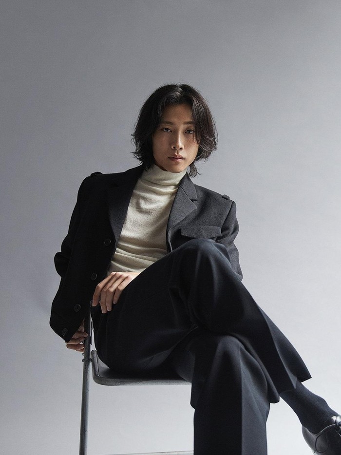 Pada November 2023 lalu, Lee Jong Won menandatangani kontrak dengan THEBLACKLABEL. Menurut agensi, Lee Jong Won memiliki kemampuan akting yang stabil dan fleksibilitas dalam memerankan berbagai karakter sehingga mereka akan sepenuhnya menunjukkan potensi sang aktor.