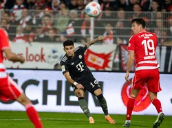 Gol Ciamik Luis Diaz: Bobol Gawang Lawan dari Sudut Supersempit