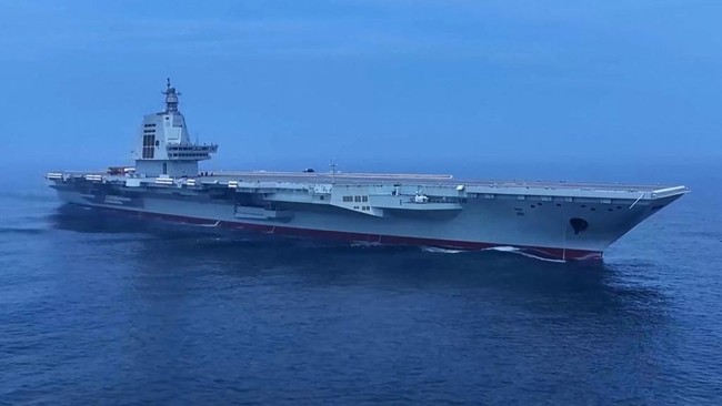 China Bangun Kapal Induk Nuklir Type 004 — Ketegangan Laut Picu Risiko Rantai Pasok Global