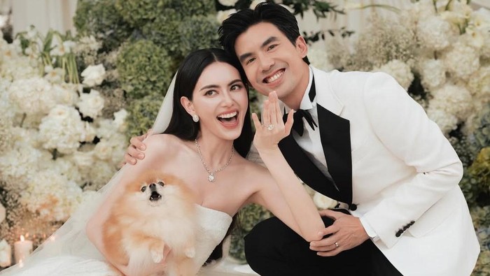 Bak Fairy Tale, Intip Busana Pengantin Davika Hoorne yang Resmi Menikah dengan Ter Chantavit