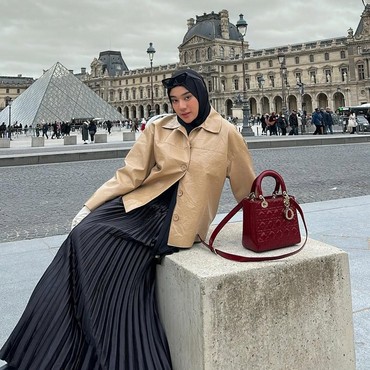 Reaksi Tegas Clara Shinta Usai Digugat Mantan Suami Rp13 Miliar