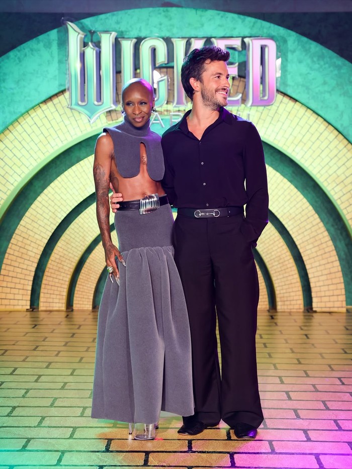 Cynthia Erivo dan Jonathan Bailey di premier Wicked: For Good, Sao Paulo, Brazil.