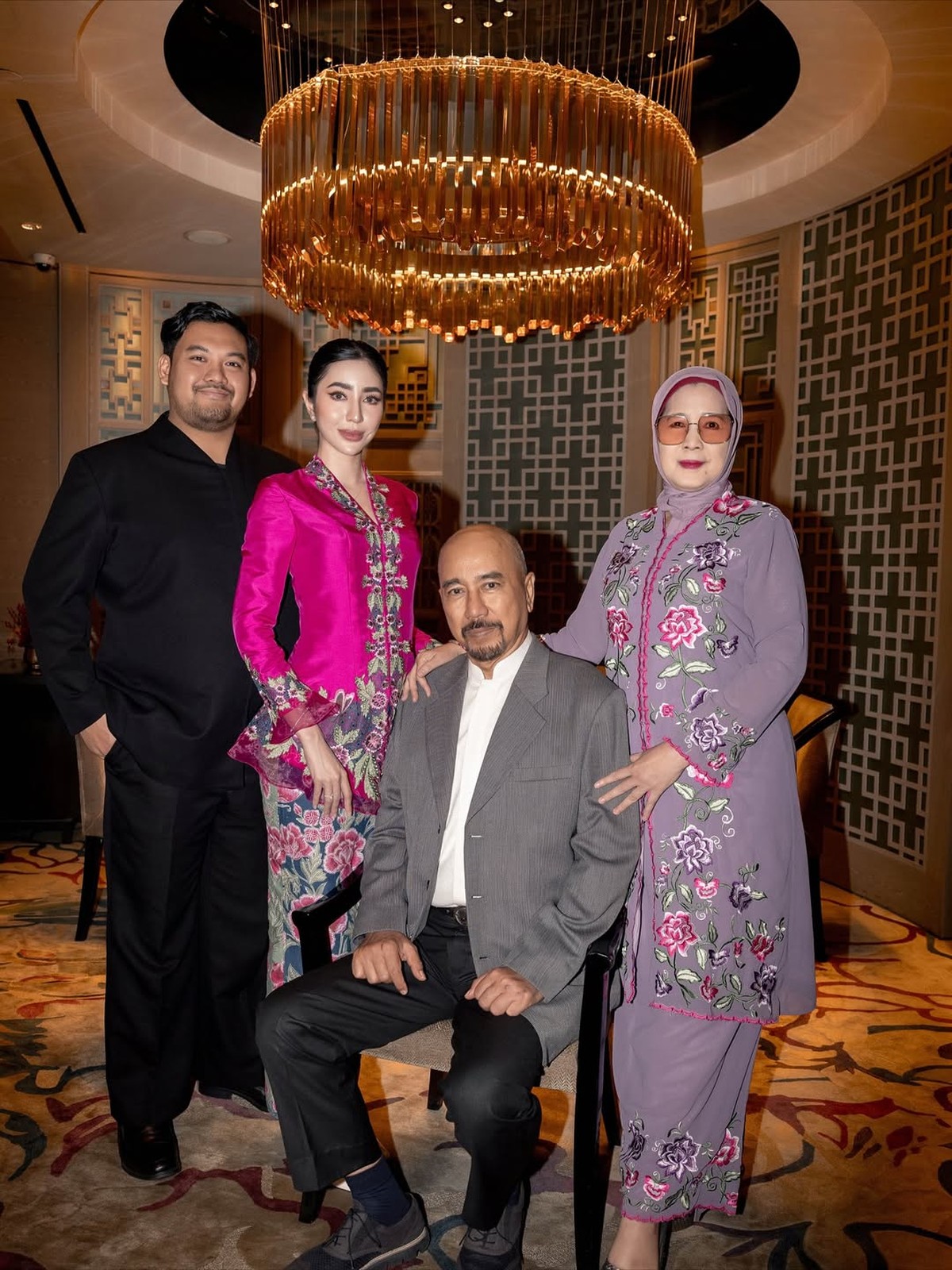 Lamaran Nadia Purwoko