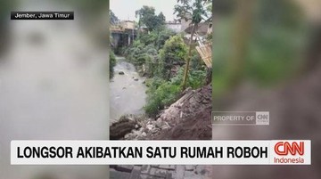 VIDEO: Longsor Akibatkan Satu Rumah Roboh