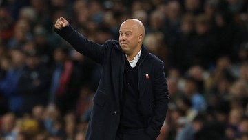 Berita Panas dari Dunia Sport CNN : Arne Slot Marah Banget Gol Van Dijk Dianulir di Man City vs Liverpool