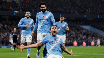 FOTO: Pesta Gol Man City Lawan Liverpool di Laga ke-1.000 Guardiola