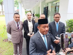 Bahlil Tegaskan Tak Ada Izin Tambang Emas di Blok Wabu Intan Jaya