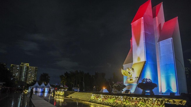 Pemerintah alihkan pengelolaan Taman Makam Pahlawan dari Kemensos ke Kemhan. Fokus pada manajemen dan edukasi sejarah untuk generasi muda.