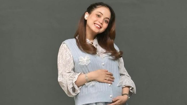 Bahagia Jalani Kehamilan Pertama, Putri Isnari Ungkap Harapan Dapat Anak Laki-Laki