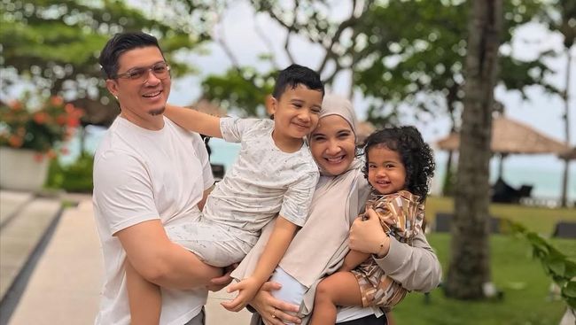 Zaskia Sungkar Tak Sangka, Anak Kedua akan Lahir di Bulan Kelahiran Putra Sulungnya Ukkasya