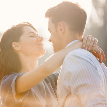 Miliki Ikatan Kuat, 4 Zodiak yang Cocok Jadi Pasangan Scorpio