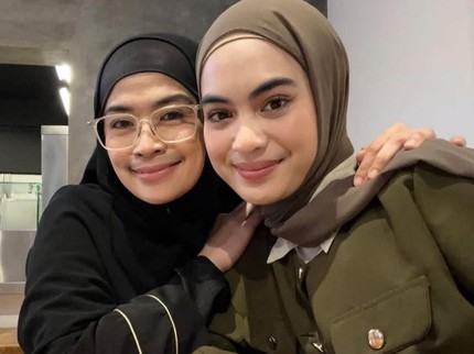 5 Potret Cantiknya Kayla, Anak Yulia Rachman yang Sudah Gadis