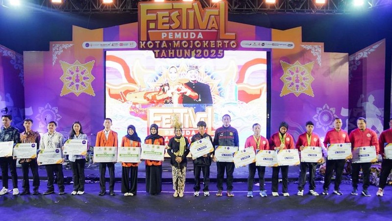 Semarak Festival Pemuda 2025 Kota Mojokerto berlangsung meriah dan penuh makna.