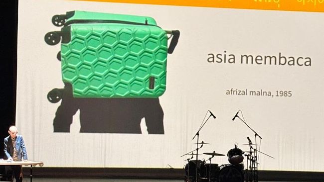 Catatan Sejarah-Keresahan Warga Jakarta di Pikebu Afrizal Malna: Suara Bajaj dari Cikini