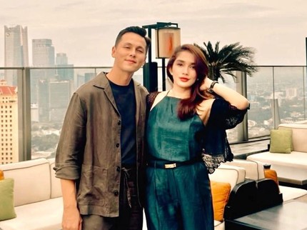 Andhika Pratama Ulang Tahun Ke-39, Ussy Sulistiawaty Tulis Pesan Cinta Menyentuh Hati