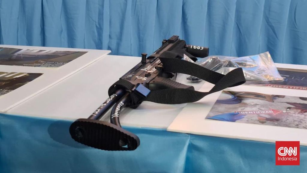 Densus 88 Sebut Aksi Bom SMAN 72 Jadi Inspirasi Teror Remaja di Rusia