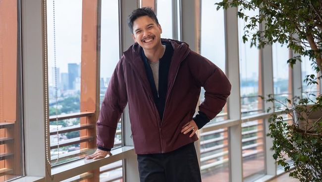 Bikin Netizen Salfok, Ini Sosok Wanita yang Dipeluk Baskara Mahendra di Bahkan Voli 3