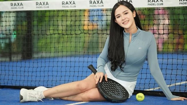 Gaya Bella Bonita Saat Main Padel Jadi Sorotan