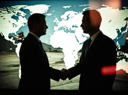 IHSG Sideways, GOTO Meroket 9,8% & BUMI Resmi Kuasai 100% Wolfram!