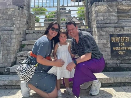 Gracia Indri Pulang Kampung ke Indonesia Bareng Suami Bule, Ini Potretnya Nikmati Liburan di Bali