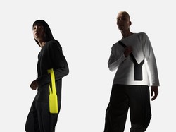 iPhone Pocket Dihujat Kaus Kaki Mahal, tapi Tetap Sold Out!