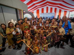 Buka Pameran di NTT, Menbud Teguhkan Keragaman Budaya di Kawasan Pasifik