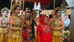 Pernikahan Mewah Anak Sultan Makassar Viral, Ratusan Pengiring Bikin Takjub