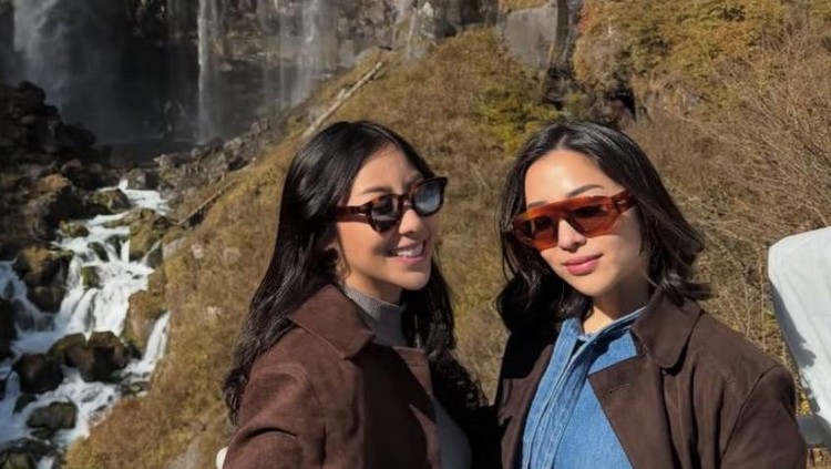 Potret Nikita Willy dan Nona Willy Liburan Bersama Suami dan Anak ke Jepang