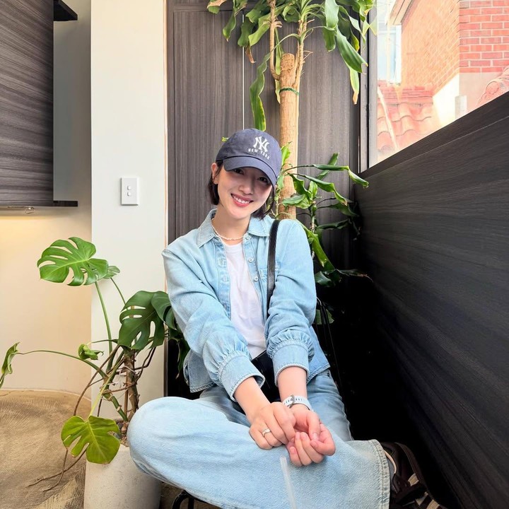 <p>Dilansir dari laman <em>The Chosun Biz, </em>Yejin berperan sebagai kekasih yang memberikan dukungan untuk pasangan. <em>Chemistry-</em>nya yang terjadi antara Yejin dan Ji Chang Wook&nbsp; berhasil menciptakan suasana dramatis yang membuat penonton lebih fokus pada perkembangan kisah cinta mereka, Bunda.&nbsp;(Foto: Instagram @yjiinp)</p>