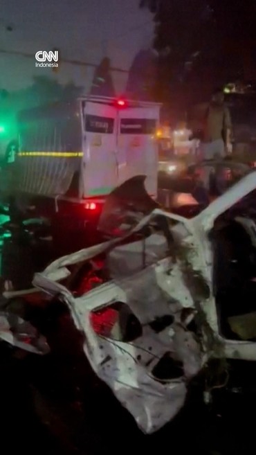 Detik-detik usai Mobil Meledak di New Delhi India, 13 Orang Tewas