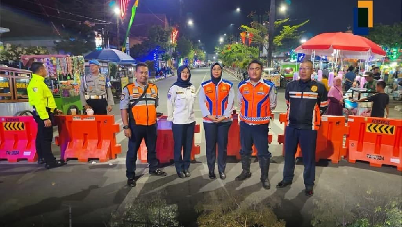 Pemerintah Kabupaten (Pemkab) Indramayu bersama Dinas Perhubungan (Dishub) bidang Lalu Lintas dan Angkutan konsisten menyelenggarakan kegiatan Car Free Day