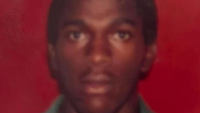 Lirik Lagu Who Knows - Daniel Caesar