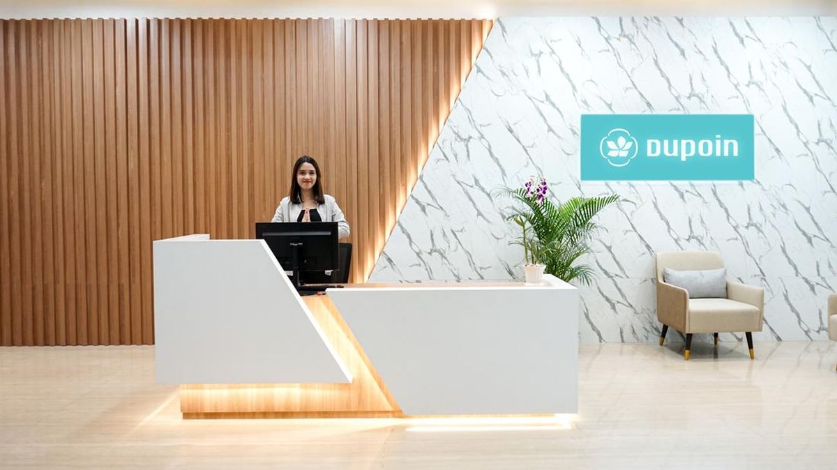 Dupoin Sabet Most Trusted Broker di CNN Indonesia Awards 2025