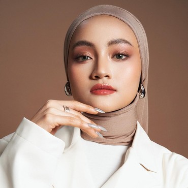 Eltasya Rilis Single Remake 'Harus Terpisah'