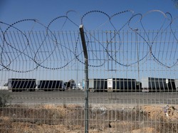 Video Pasokan yang Masih Diblokir Masuk Gaza: Jarum Suntik-Alat Sekolah