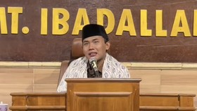 Ramai Dikecam, Gus Elham Minta Maaf soal Cium Anak-anak Perempuan