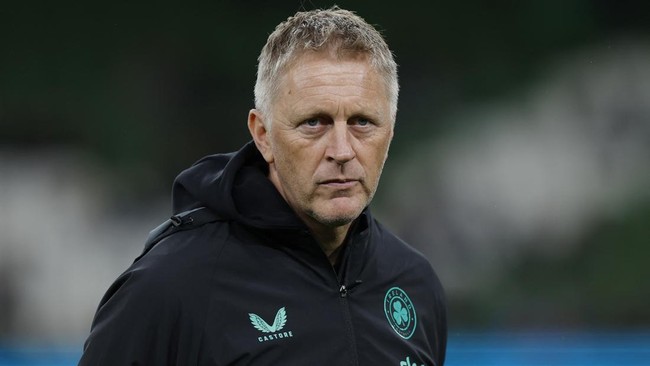 Pelatih timnas Irlandia, Heimir Hallgrimsson angkat bicara setelah dikaitkan dengan Timnas Indonesia.