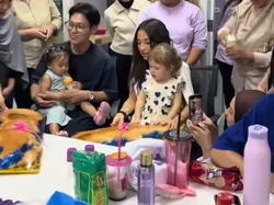 7 Momen Jennifer Coppen & Na Daehoon Bertemu Bawa Anak-anak Playdate Bareng