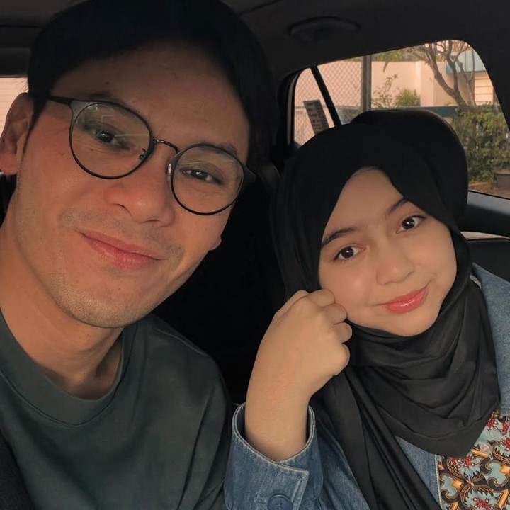 <p>Ben Kasyafani juga enggak ketinggalan nih, Bunda. Ben mendapatkan ucapan Hari Ayah dari putri semata wayangnya, Sienna Ameerah Kasyafani.&nbsp;<em>"Happy fathers day to this cool dude</em>. <em>LOVE</em> YAAAUUUUUU," tutur Sienna lewat Instagramnya. (Foto: Instagram @benkasyafani)</p>