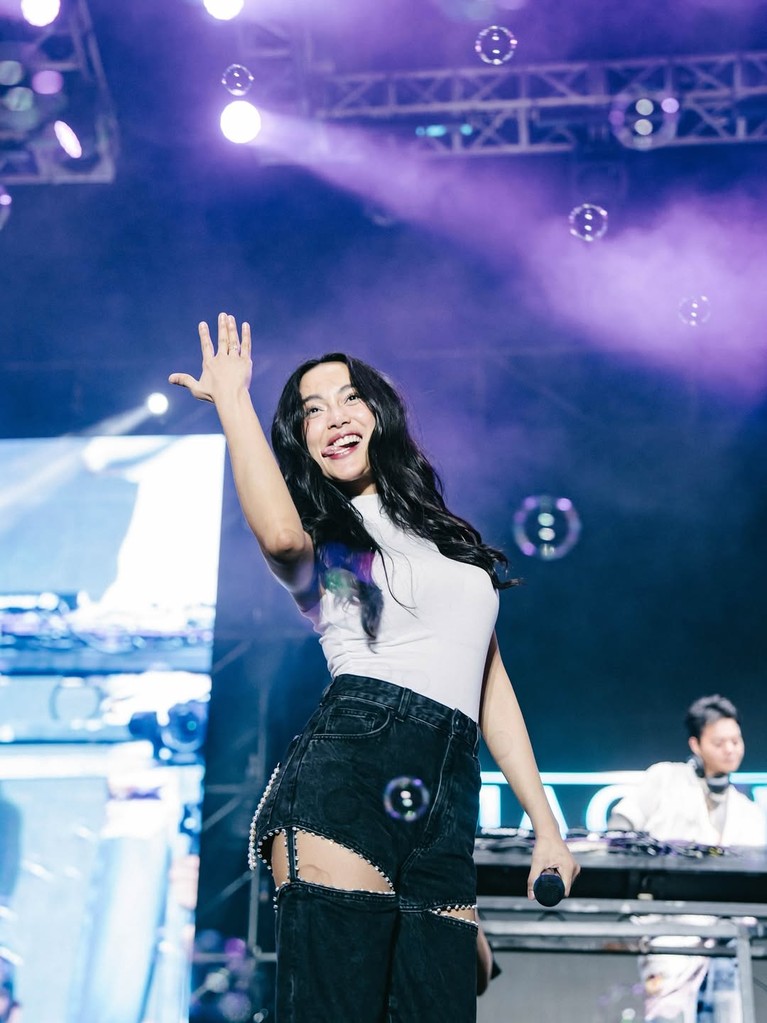 Momen DJ Bravy Lamar Erika Carlina