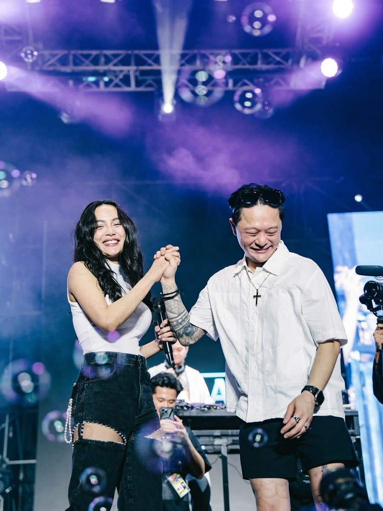 Momen DJ Bravy Lamar Erika Carlina